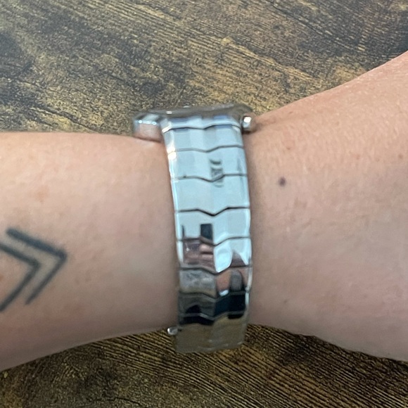 Authentic Tag Heuer Watch - Picture 10 of 11